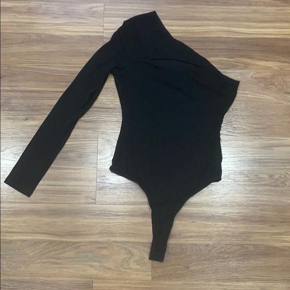 skylar rose Tops - Skylar rose one arm body suit